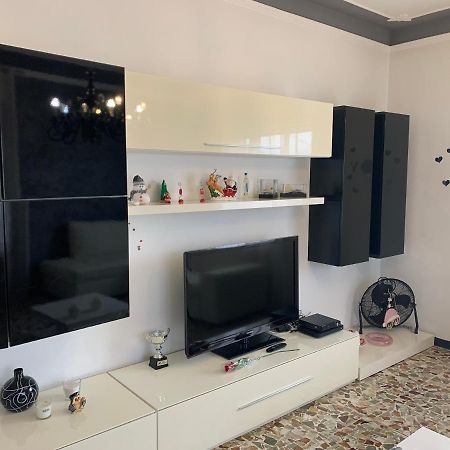 La casa di Vale Appartamento Marina di Massa Esterno foto